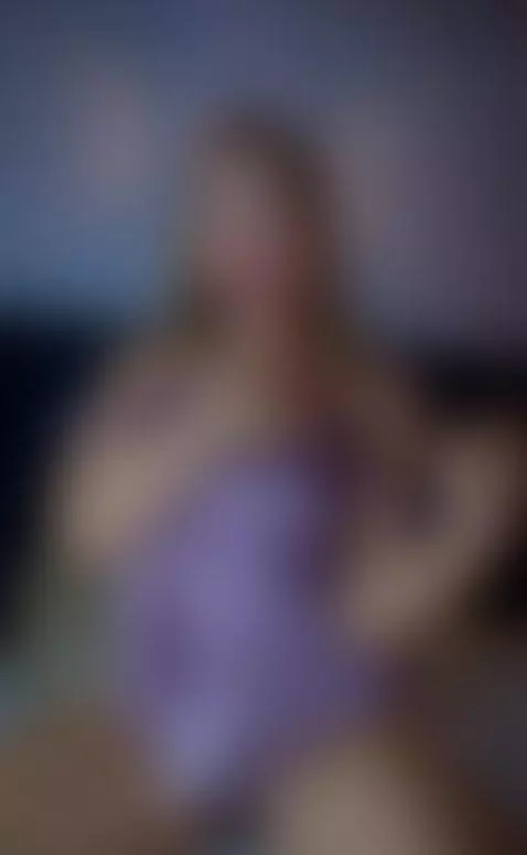 I need you inside my ass right now, making me so horny...🔥🔥🍑 by mollycruz