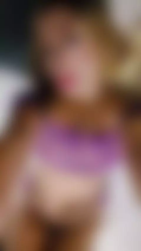 Swallow every inch… I’m waiting. 💦 by mollycruz