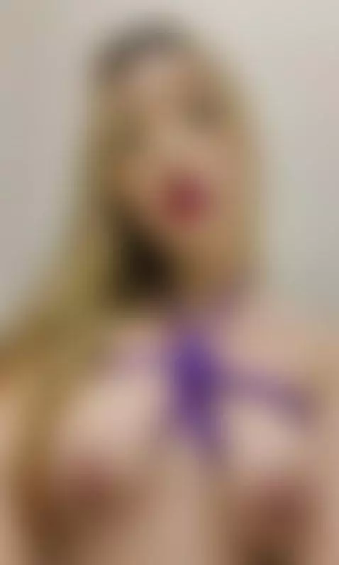 Grip my hips and don’t stop. 🥵 by mollycruz