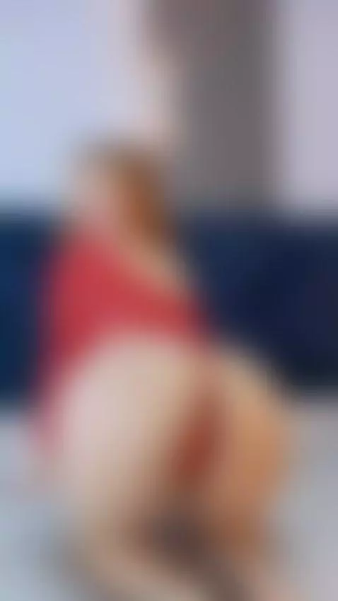 Do u like my new outfit? by mollycruz