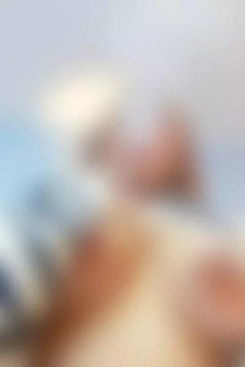 Estando encima de ti moviendome suave y lento... by mollycruz