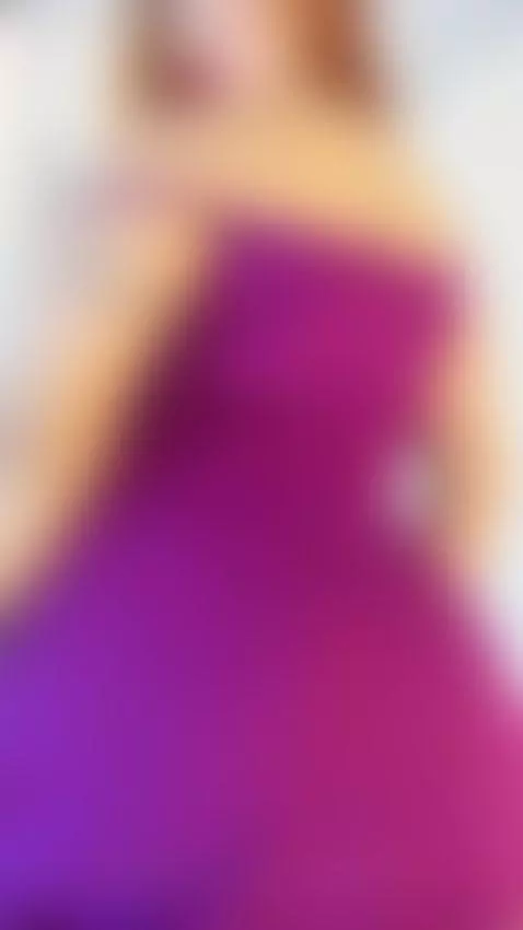 Do you want to get inside my skirt and fuck me? 🔥🔥
💙My blue ... by mollycruz