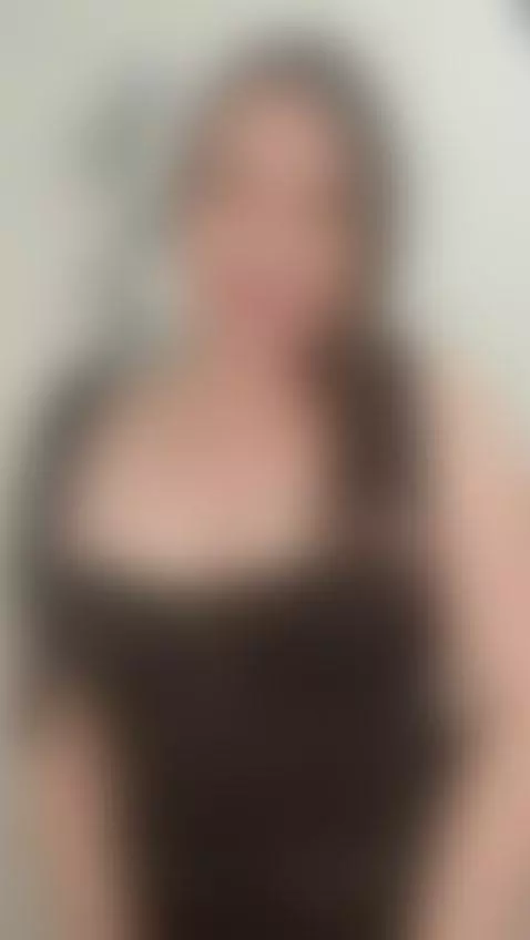 That ass needs to be eaten 🔥🔥 by ladyrose110