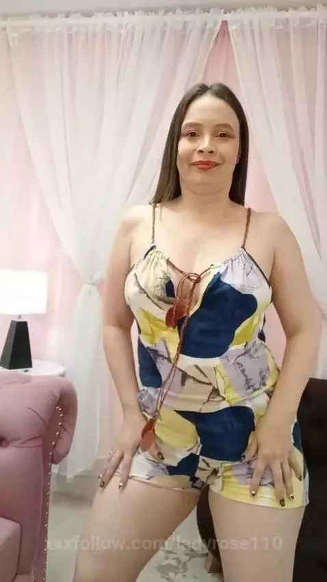 A sexy dance to start the week 👿👿🥵 by ladyrose110