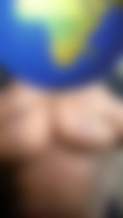 Y’all love when I play with them by prettygirlhere2