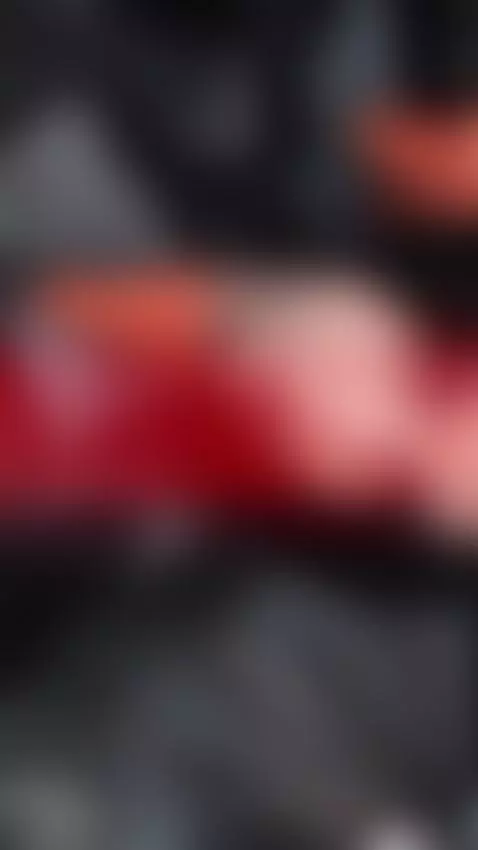 They like my makeup
https://www.camsoda.com/adeelinee by adeelinee