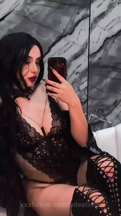 I love how I look in black lingerie
https://www.camsoda.com/... by adeelinee