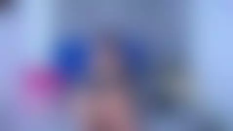 Sexy milf wants you to take her juicy ass and all of it 😈😈 by kinkymilff