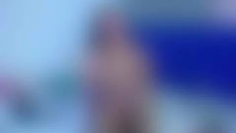 sexy cougar armed to experience true pleasure by kinkymilff