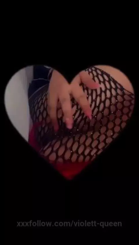 My sexy body 😈🥰 by violett-queen