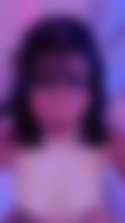 One night to destroy my throat! 💦 by bella-thix