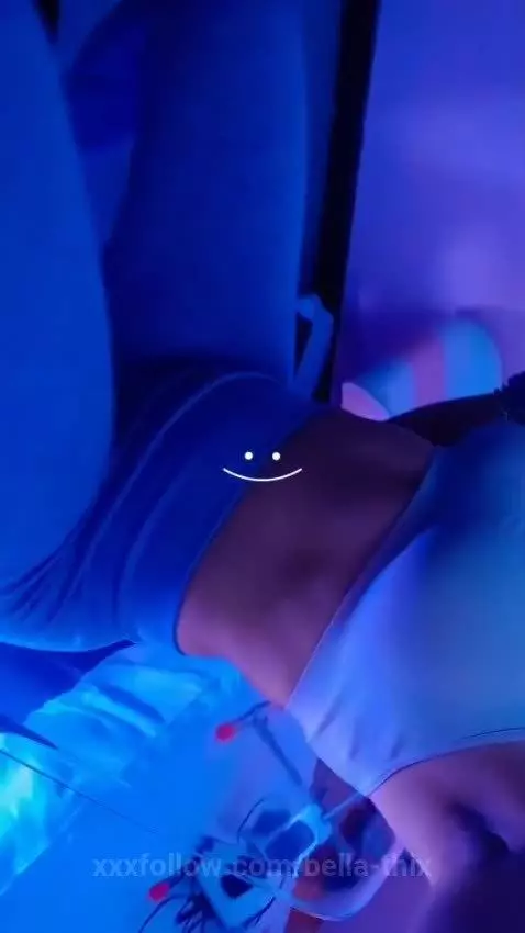 How sexu I move by bella-thix