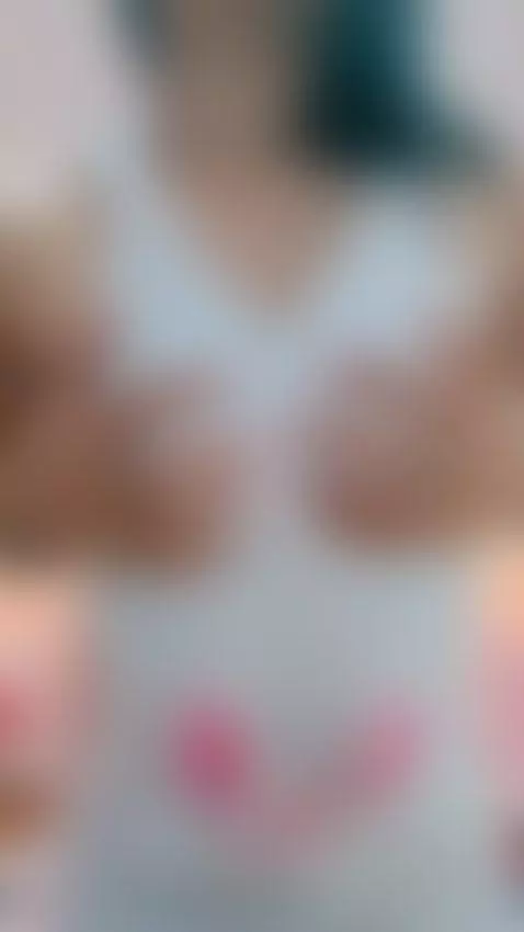 A Valentine's Bunny! by bella-thix