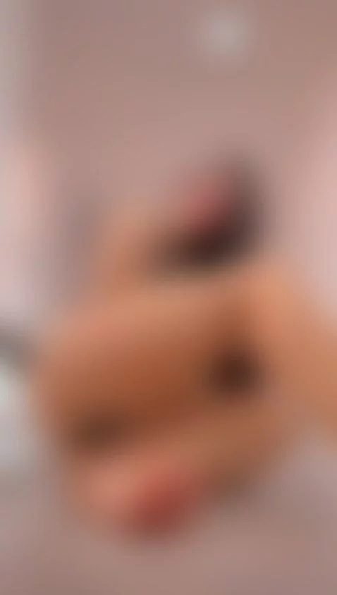 🍑 my first video, you like? 😏 by anyclay