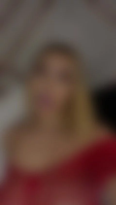 Hey there! Do you want play with me? ♥😈 by alyssia-collins