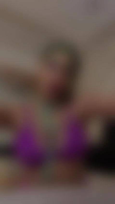 Trick or treat?   Come give me your best SMILE :D by alyssia-collins