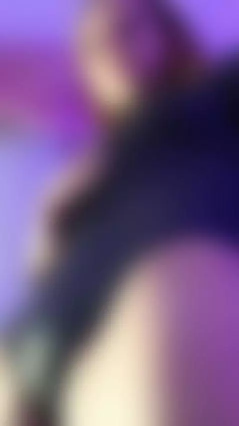 rub your face here by alice-ferrer