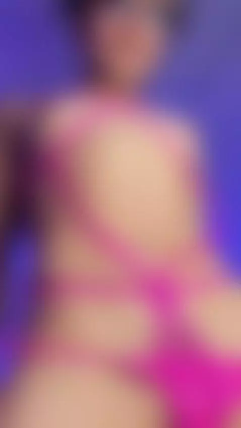 Let my rub my pussy on that face by alice-ferrer