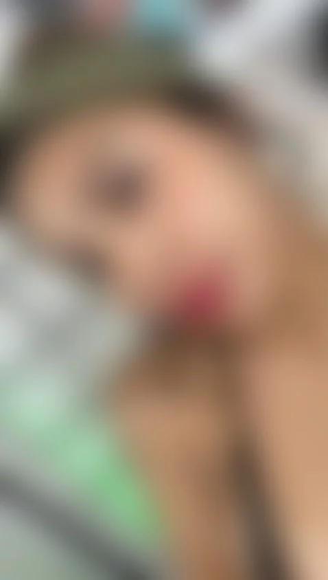 play with my tits in your mouth by lia-montiel