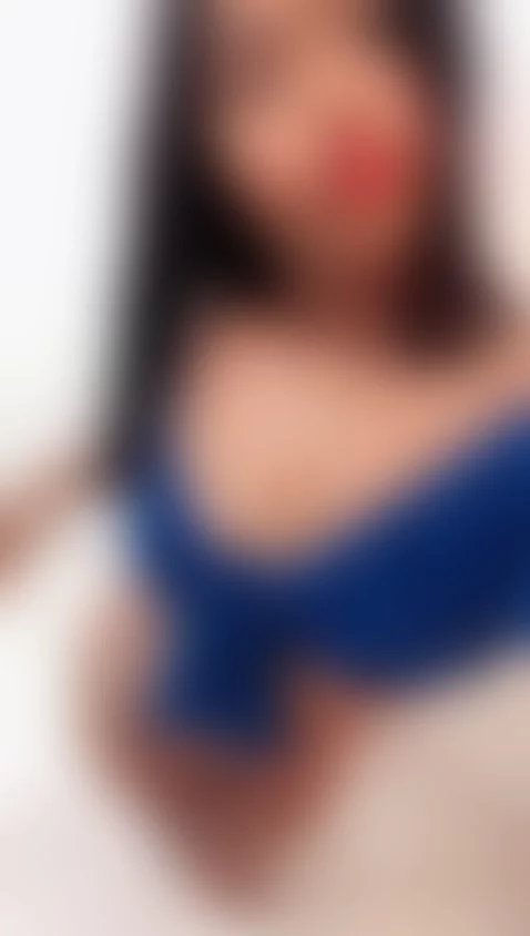 HEY GUYS! I FEEL SO CUTE AND HOT TODAY!😇🌸 by sharik-lea