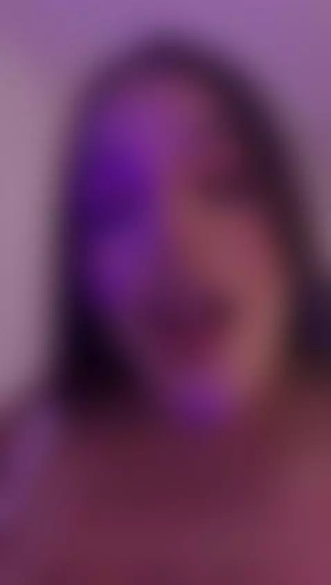 WHAT DO YOU THINK OF MY BIG TIK TOK ? 😏😏😏😏😏 by marianacuellar