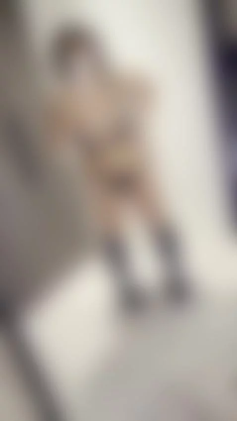 👇🏼CLICK HERE to chat to me :) by doubleddelilah