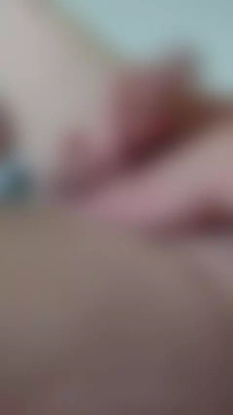 Masturbation am Morgen in Feinstrumpf

Getragene Strümpfe si... by nylonjunge
