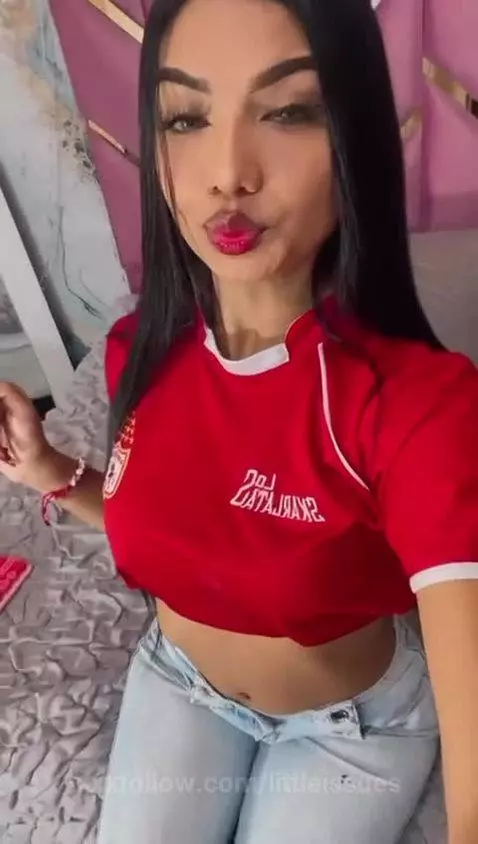 My red lips are to leave my mark all over your body.🫦😏🍒 by littleissues