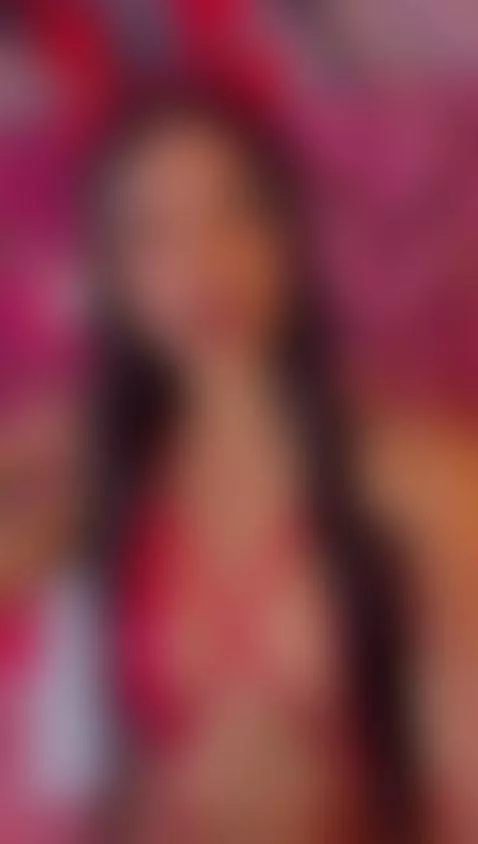 Baddie as hell, but can obey the commands from a good man. 💦 by littleissues