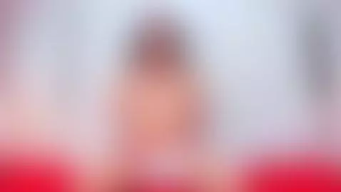 I want to be fucked by your delicious giant cock by maddiescott1