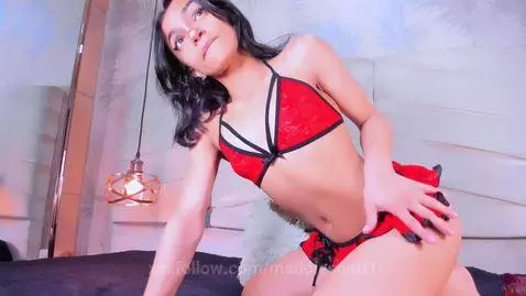 Enjoy every moan and make my pussy squirt 💦💦 by maddiescott1