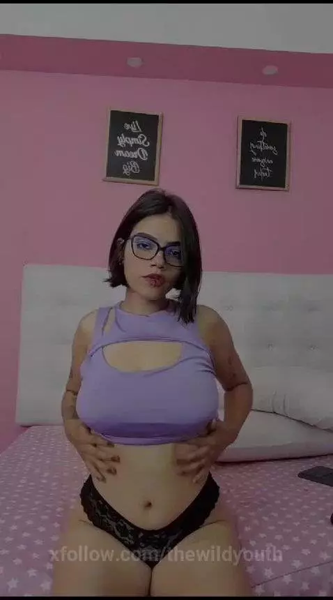 Daddy I want to bounce my tits on you ♥️ by thewildyouth