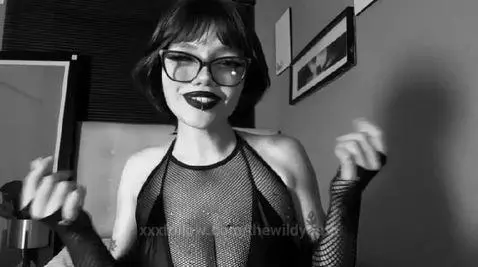 Dark Charm 🥰🍒🔥 by thewildyouth