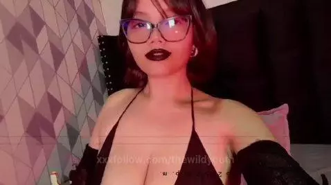 💦😈Come play with these big tits on your face!!💦 by thewildyouth