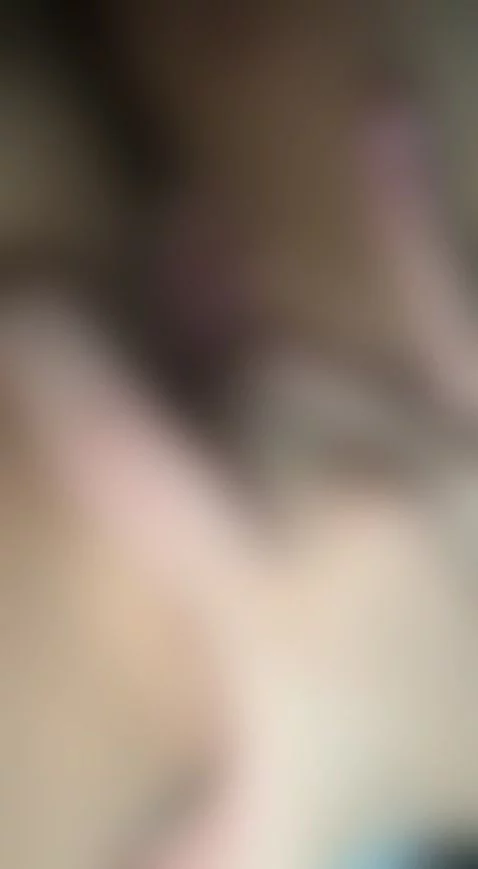 im here for u by ninidallas