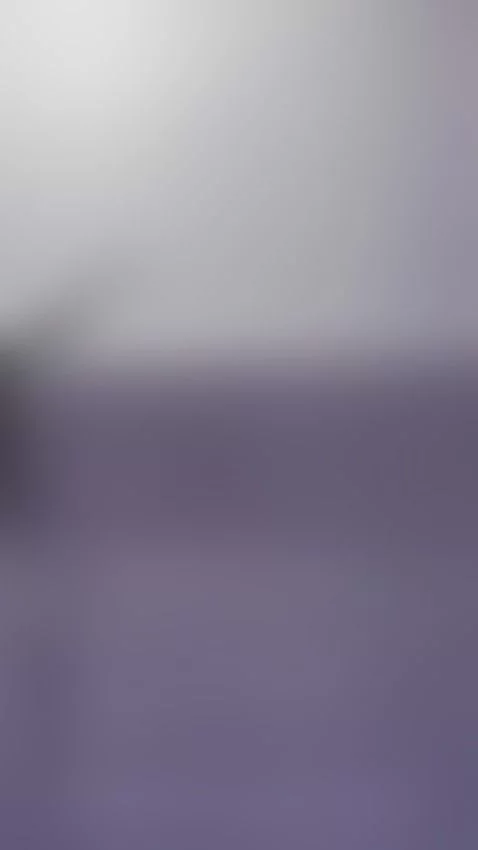 Wanna let me sit on your face? 😂 by hugebanana24