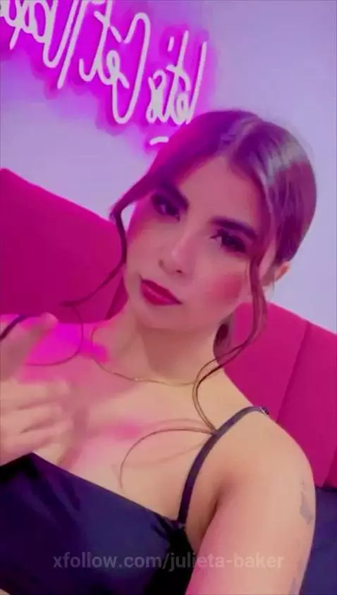 this cutie and hot girl is onlineeee 😈 by julieta-baker