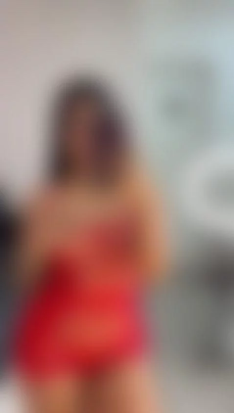 Sexy lady in Red 🔥 by kali-hill