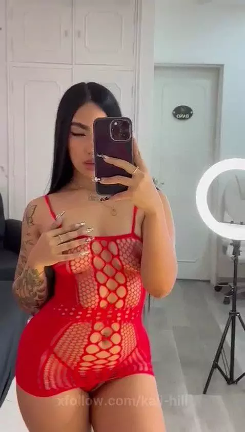 Sexy lady in Red 🔥 by kali-hill