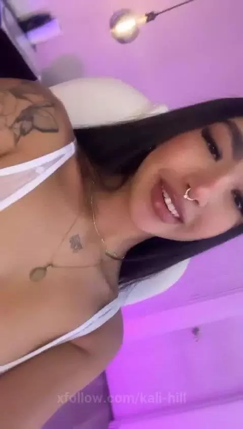 ur angel is hereee by kali-hill