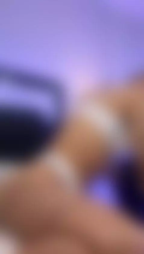 Imagine you behind my big ass 🍑 by kali-hill