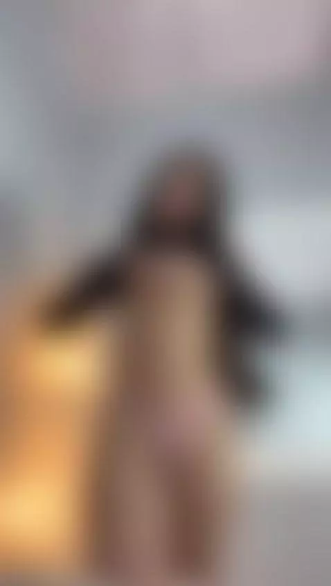 I am a naughty girl who likes to touch herself while she is ... by bonneepark