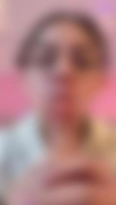 a morning blowjob? I'll wait for you in the links in my bio by bonneepark