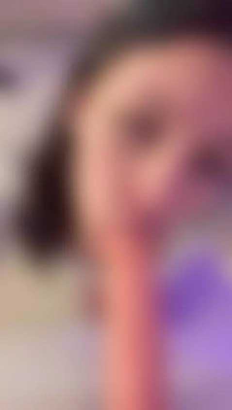 a blowjob to start the weekend? I'll wait for you in the lin... by bonneepark