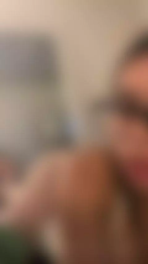 I'm waiting for you to give me all your milk, go to the link... by nicollemays69