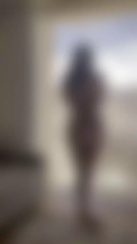 Now I want to see how you undress and show me that big cock ... by nicollemays69