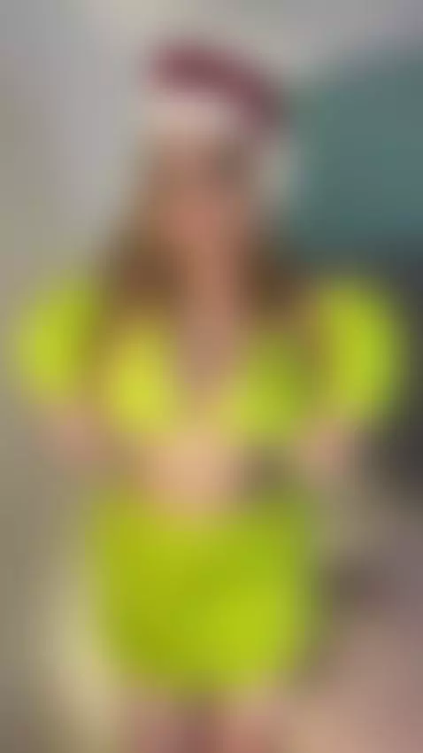 I want to be your belated Christmas present, I'll wait for y... by nicollemays69