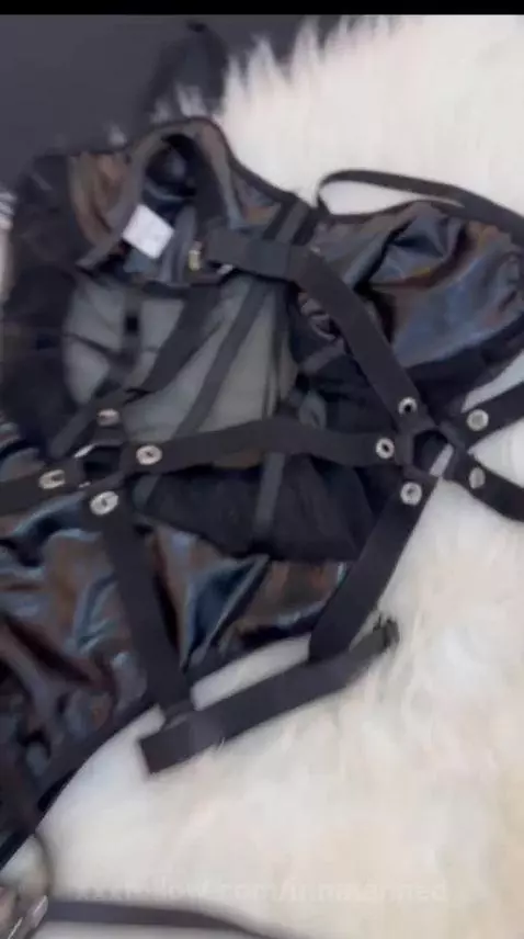 BDSM 😈 by irinatanned