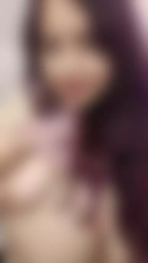 On the airplane, come to be naugthy with me by diane26