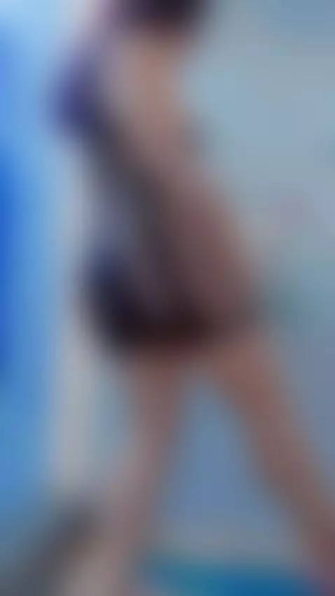 mynbody needs a fresh shower by diane26